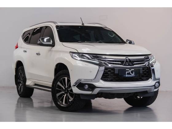 MITSUBISHI PAJERO SPORT 2.4 16V MIVEC TURBO DIESEL HPE AWD AUTOMÁTICO
